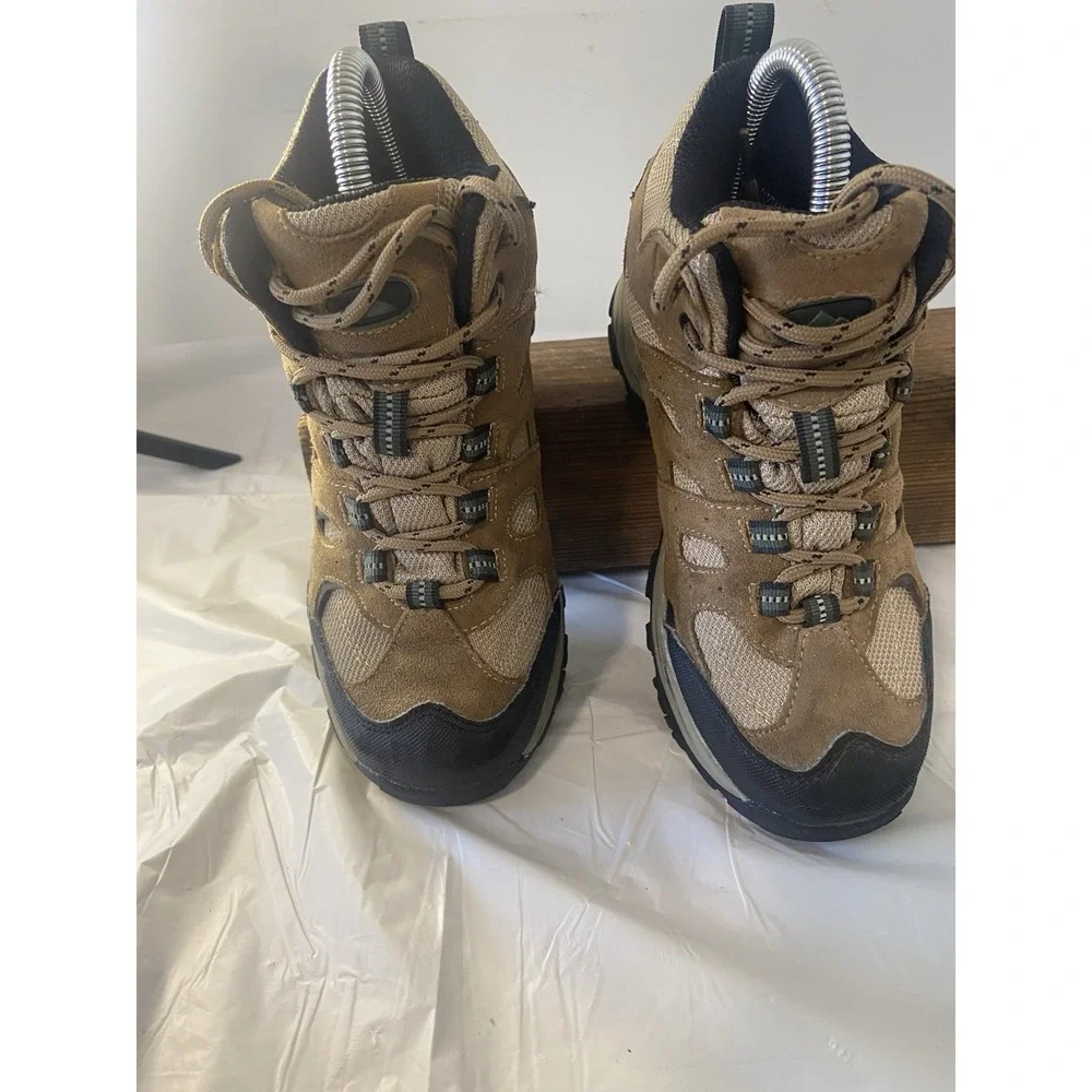 Men's Merrell Moab Outland‎ Brown Hiking/ Camping Mid Boots -Size 4-Waterproof